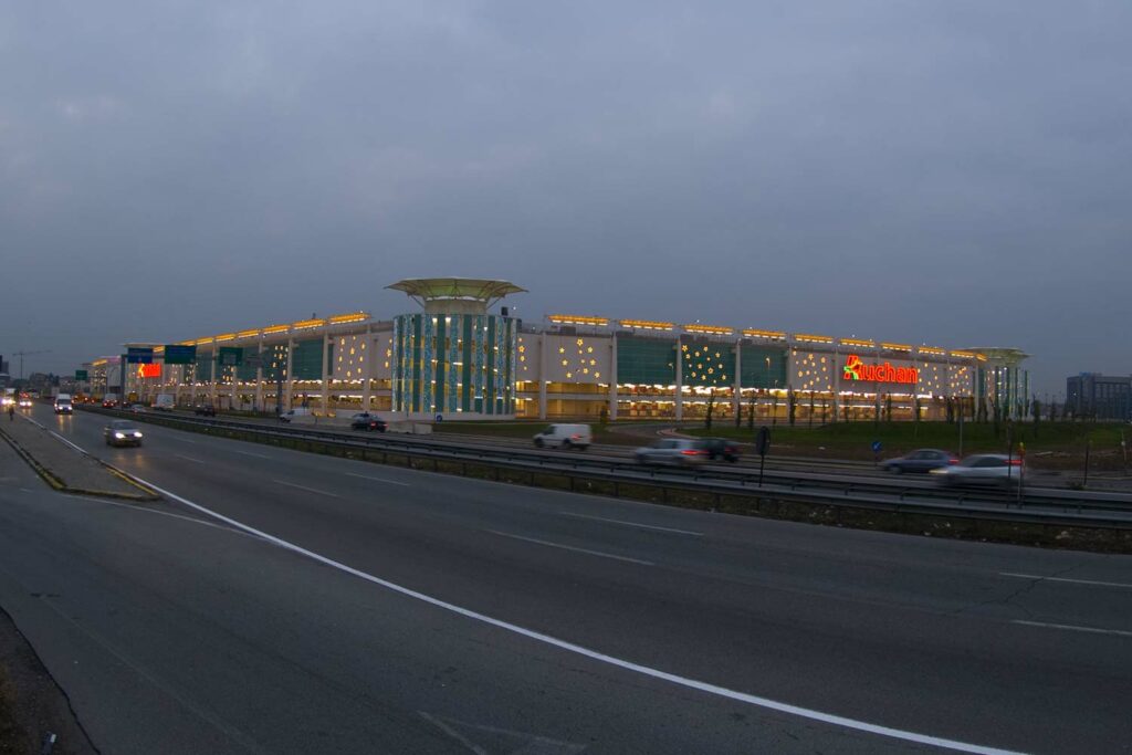 Cinisello Balsamo, Auchan — foto 3